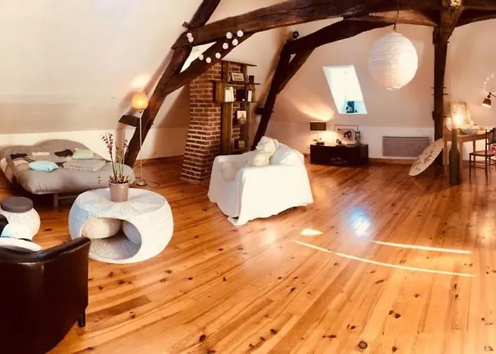 Superbe Maison De Caractere, De 1 A 9 Couchages